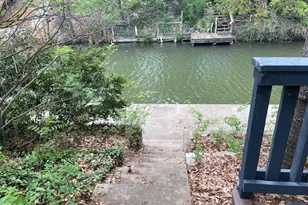 522 Circle Dr, Sunrise Beach, TX 78643 - Photo 11