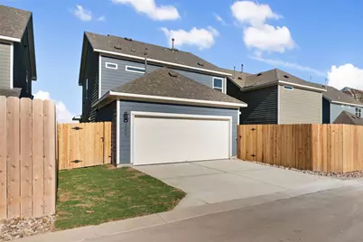 417 Carr Drive, Liberty Hill, TX 78642 - Photo 37