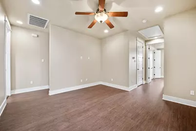 1704 Cedar Bend Drive #5B, Austin, TX 78758 - Photo 11