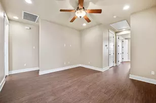 1704 Cedar Bend Dr, Austin, TX 78758 - Photo 11
