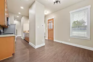 1704 Cedar Bend Dr, Austin, TX 78758 - Photo 9