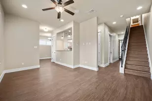 1704 Cedar Bend Dr, Austin, TX 78758 - Photo 3