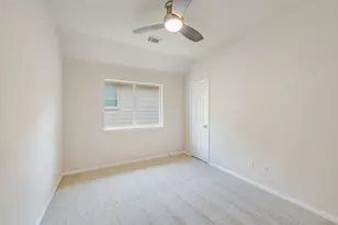 2849 Grimes Ranch Rd, Austin, TX 78732 - Photo 27