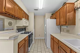 14220 Anita Marie Ln, Austin, TX 78728 - Photo 11