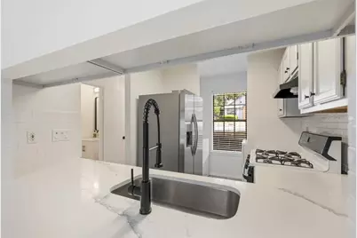 1411 N Gracy Farms Lane N #100, Austin, TX 78758 - Photo 17