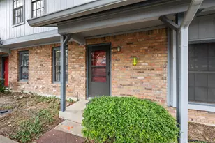 1411 N Gracy Farms Ln N, Austin, TX 78758 - Photo 9