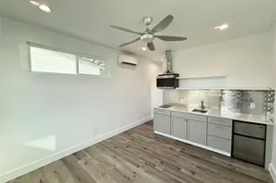 3919 E 16th St, Austin, TX 78721 - Photo 5