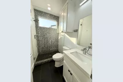 3919 E 16th #1 Street, Austin, TX 78721 - Photo 9