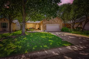 284 Whispering Wind Dr, Georgetown, TX 78633 - Photo 25