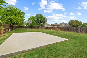 2417 Bridges Ranch Rd, Georgetown, TX 78628 - Photo 35
