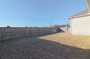 113 Rocking R Ct, Georgetown, TX 78633 - Photo 17