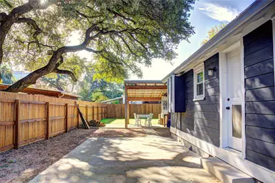 506 S Church Street, Lockhart, TX 78644 - Photo 17