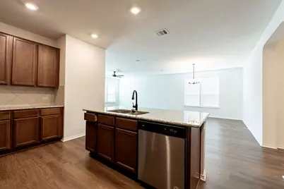 250 Auburn Street, Kyle, TX 78640 - Photo 7