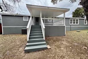 831 Rolling Block Dr, Liberty Hill, TX 78642 - Photo 29