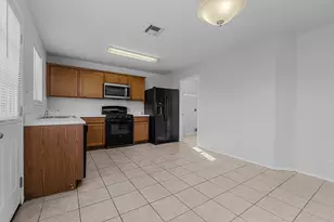 309 Musgrav, Kyle, TX 78640 - Photo 11
