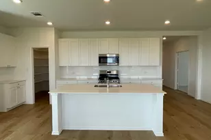 199 Seabreeze St, Kyle, TX 78640 - Photo 3