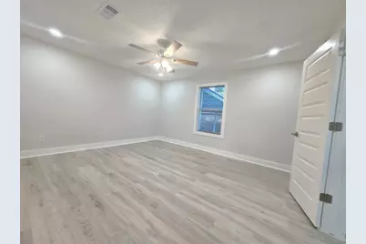 802 Front Street, Columbus, TX 78943 - Photo 15