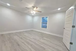 802 Front St, Columbus, TX 78943 - Photo 15