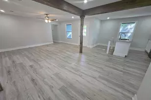 802 Front St, Columbus, TX 78943 - Photo 5