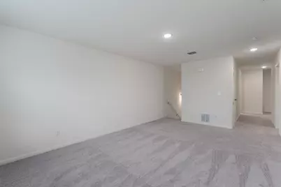 1000 Sika Cove, Hutto, TX 78364 - Photo 17