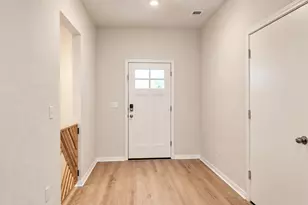 110 Loon Dr, Bastrop, TX 78602 - Photo 5
