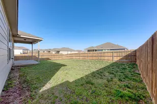 201 Pivot Dr, Taylor, TX 76574 - Photo 31