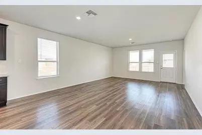 201 Pivot Drive, Taylor, TX 76574 - Photo 11