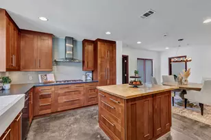 1208 Fairwood Rd, Austin, TX 78722 - Photo 9