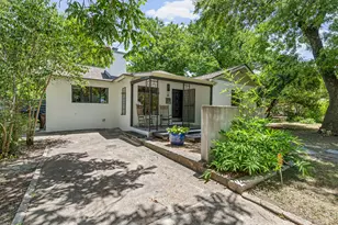 1208 Fairwood Rd, Austin, TX 78722 - Photo 31