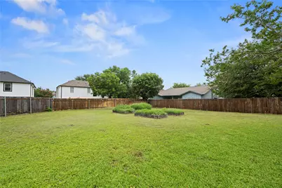 709 Firethorn Lane, Round Rock, TX 78664 - Photo 27