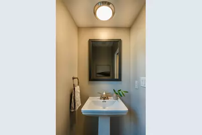 7601 Bethune Avenue #B, Austin, TX 78752 - Photo 17