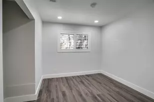 1043 Springdale Rd, Austin, TX 78721 - Photo 15