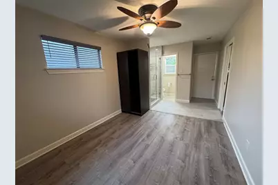 1005 Willow Street #B, Austin, TX 78702 - Photo 7