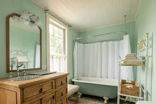 200 Bluff St, Dripping Springs, TX 78620 - Photo 9