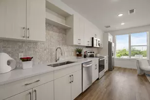 6324 N Lamar Blvd, Austin, TX 78752 - Photo 3