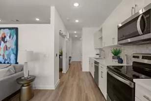 6324 N Lamar Blvd, Austin, TX 78752 - Photo 3