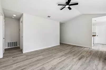 11016 Oak Street, Jonestown, TX 78645 - Photo 27