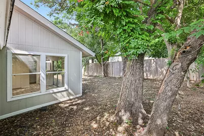 11016 Oak Street, Jonestown, TX 78645 - Photo 25