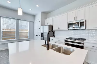 11609 Dillon Falls Drive, Austin, TX 78747 - Photo 5