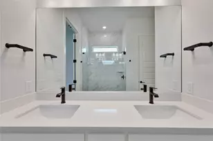 11609 Dillon Fls Dr, Austin, TX 78747 - Photo 13