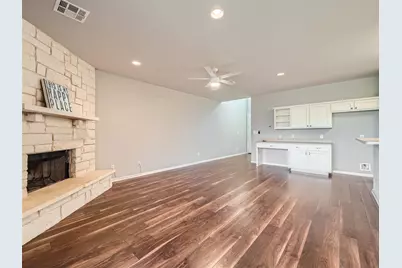 507 Venture Boulevard S, Point Venture, TX 78645 - Photo 11