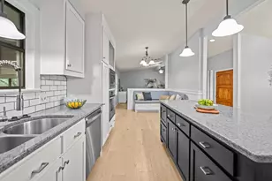 6713 Colina Ln, Austin, TX 78759 - Photo 9