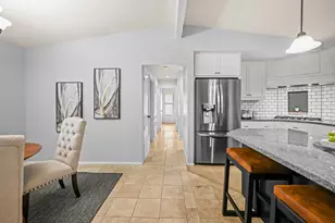 6713 Colina Ln, Austin, TX 78759 - Photo 11