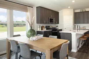 723 Universal Dr, Hutto, TX 78634 - Photo 3