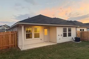 237 New Albany Ln, San Marcos, TX 78666 - Photo 5