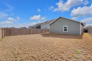 2812 Dezmond Diamond Ct, Pflugerville, TX 78660 - Photo 27