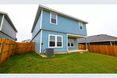 12306 Bulldogger Bend, Mustang Ridge, TX 78610 - Photo 11