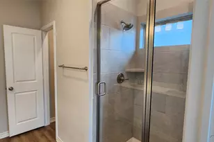 252 Los Olives Ln, Liberty Hill, TX 78642 - Photo 15