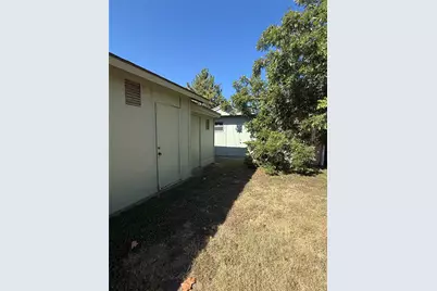 205 Parkway Drive, Cedar Park, TX 78613 - Photo 13