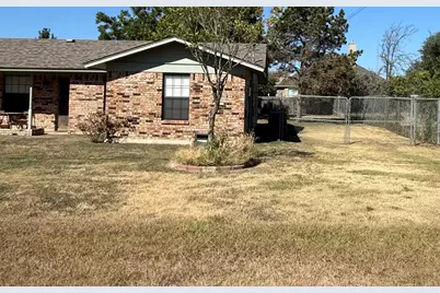 205 Parkway Drive, Cedar Park, TX 78613 - Photo 3